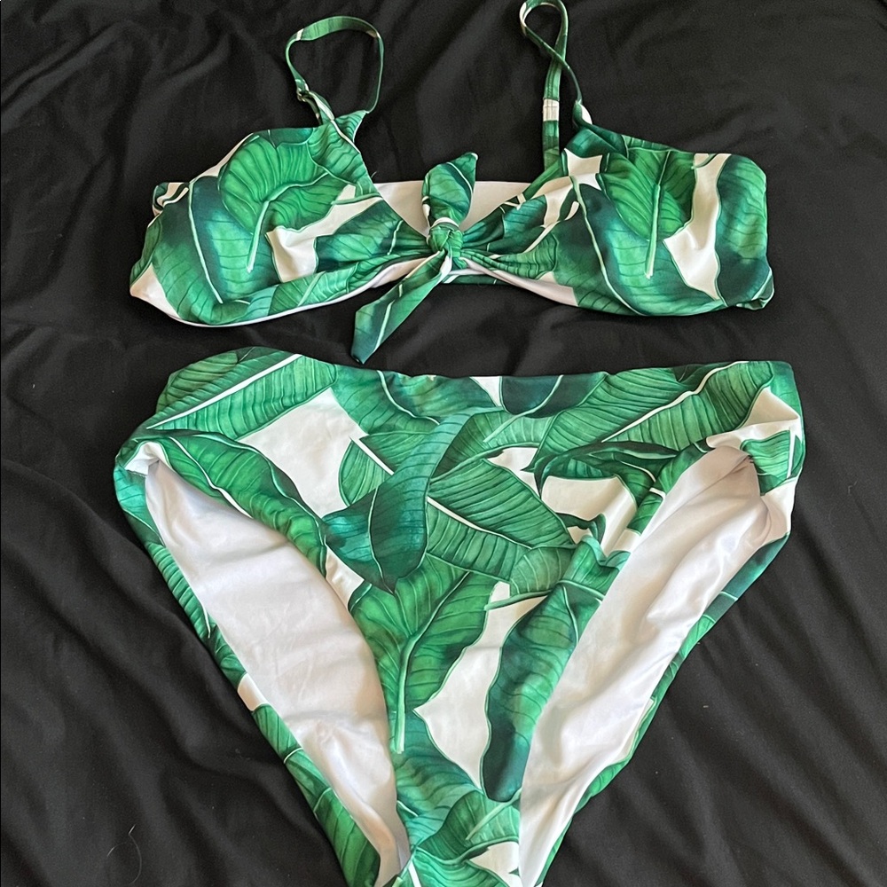 Tropical Leaf Print Bikini Set